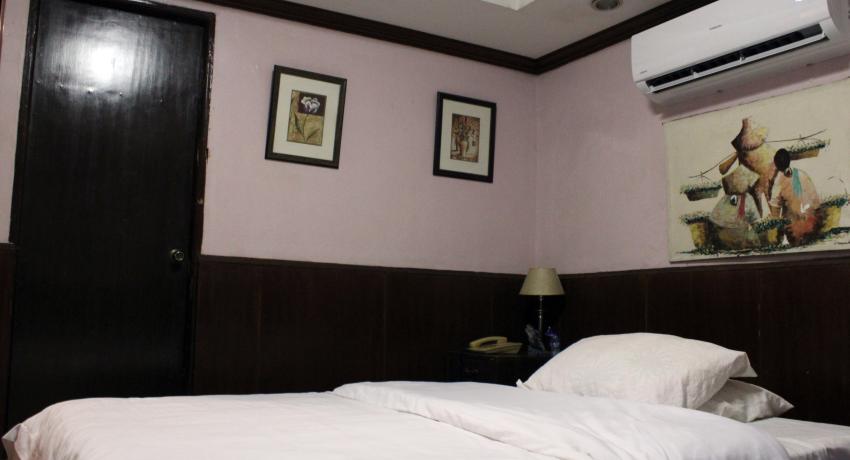 Standard Twin Bed